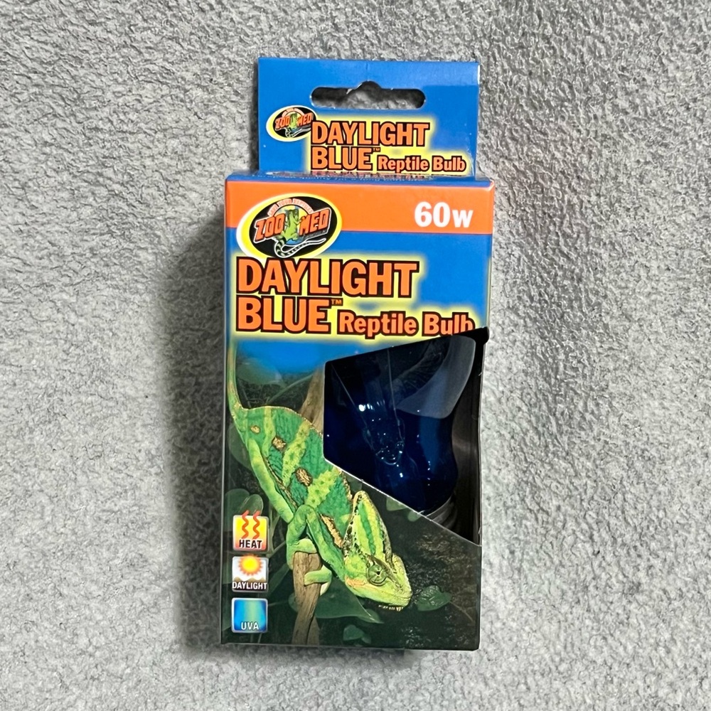 Zoo Med Daylight Blue Reptile Bulb 60 Watt